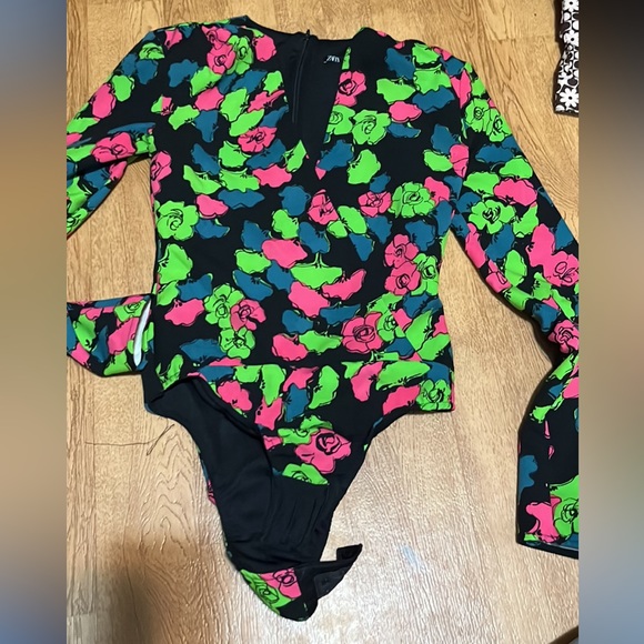 Zara Body suit - Picture 1 of 1